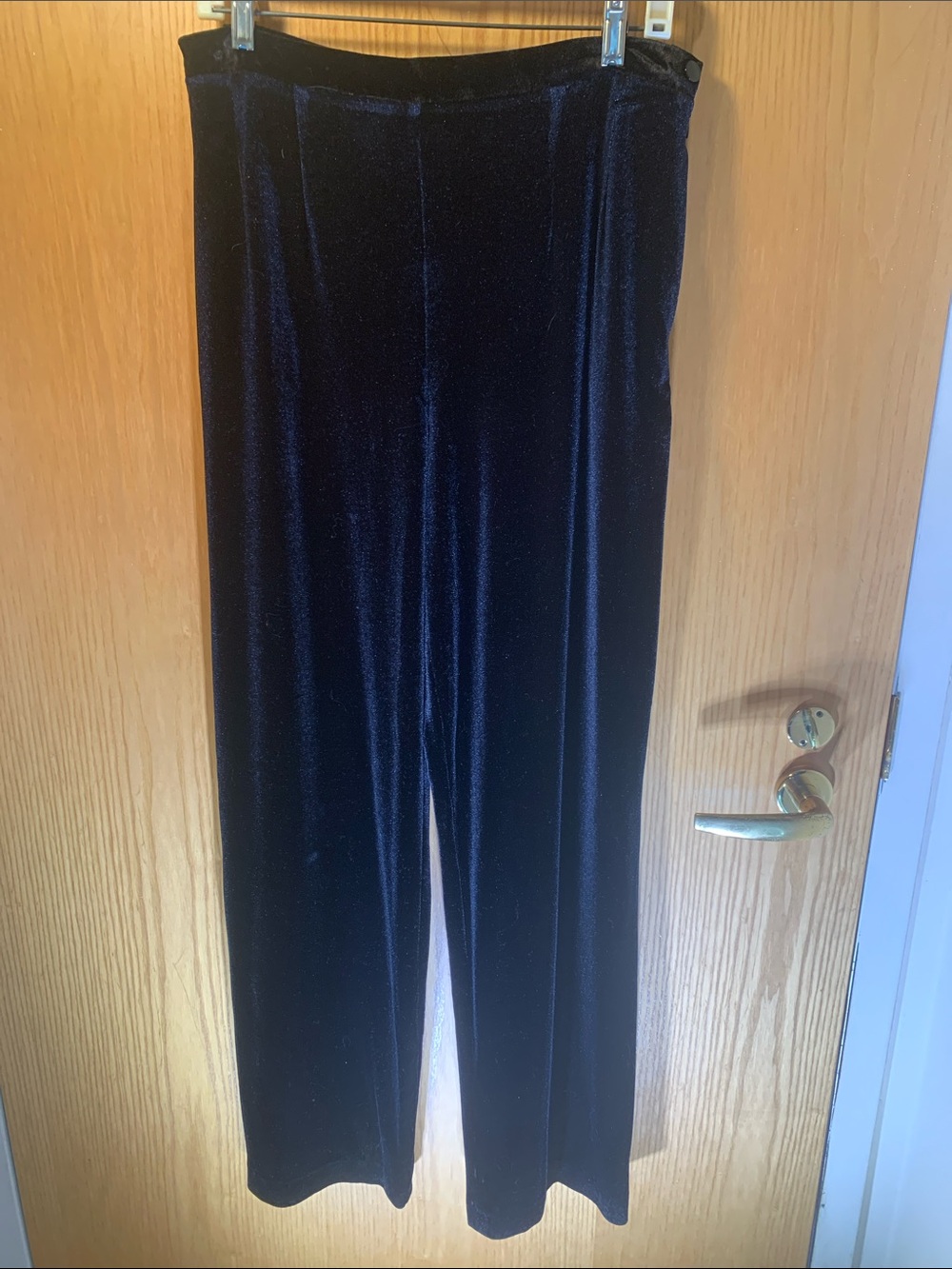Harve Benard Velvet Pant- Black- Pockets - Side Zip- Size M -Fabulous!